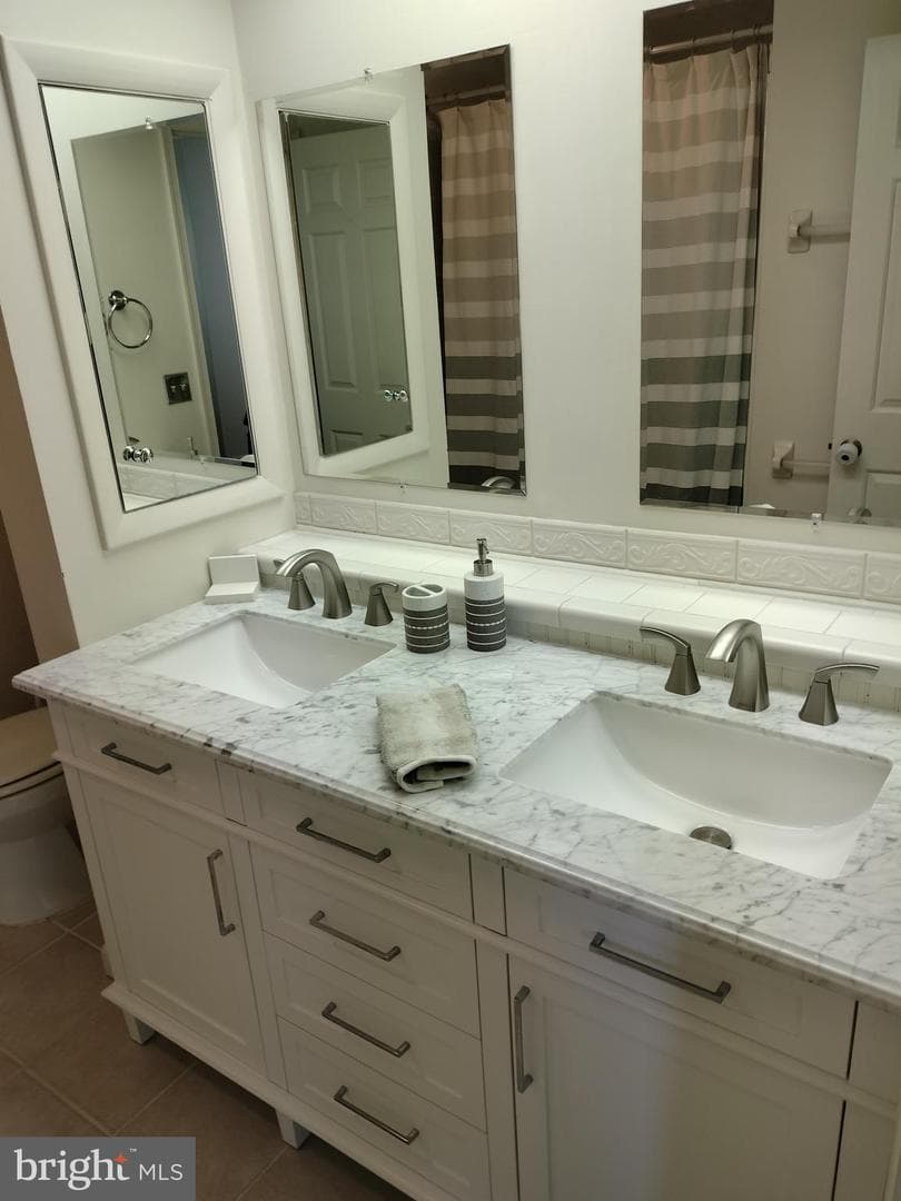 1128 Peggy Drive photo 4