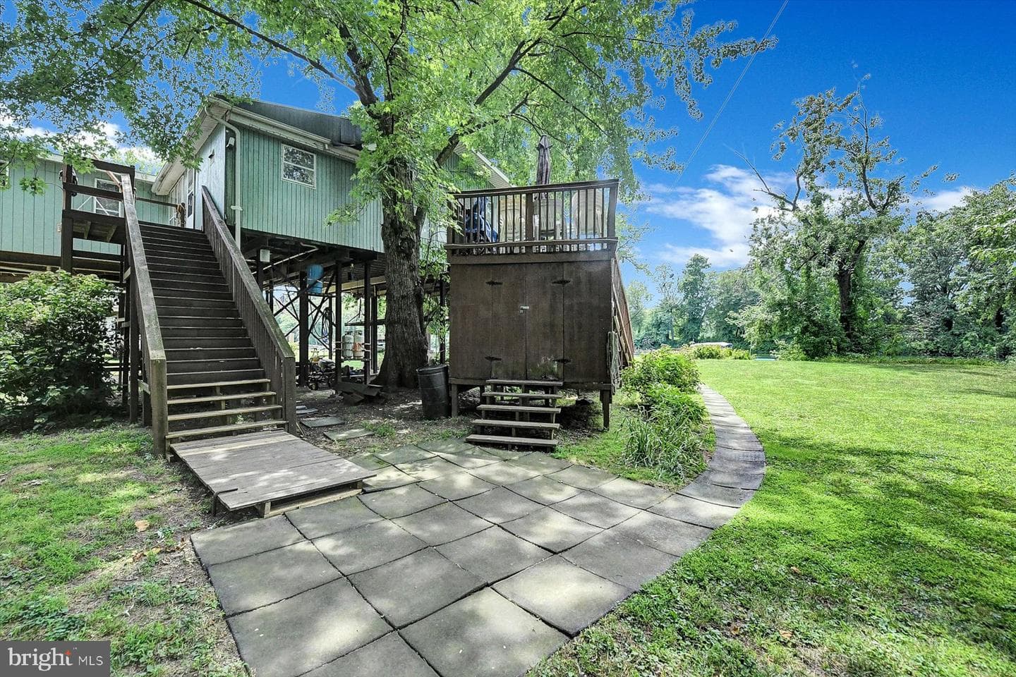 62 Beech Island photo 5