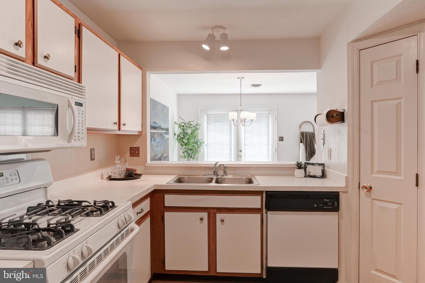 209 Fawn Ridge North photo 14