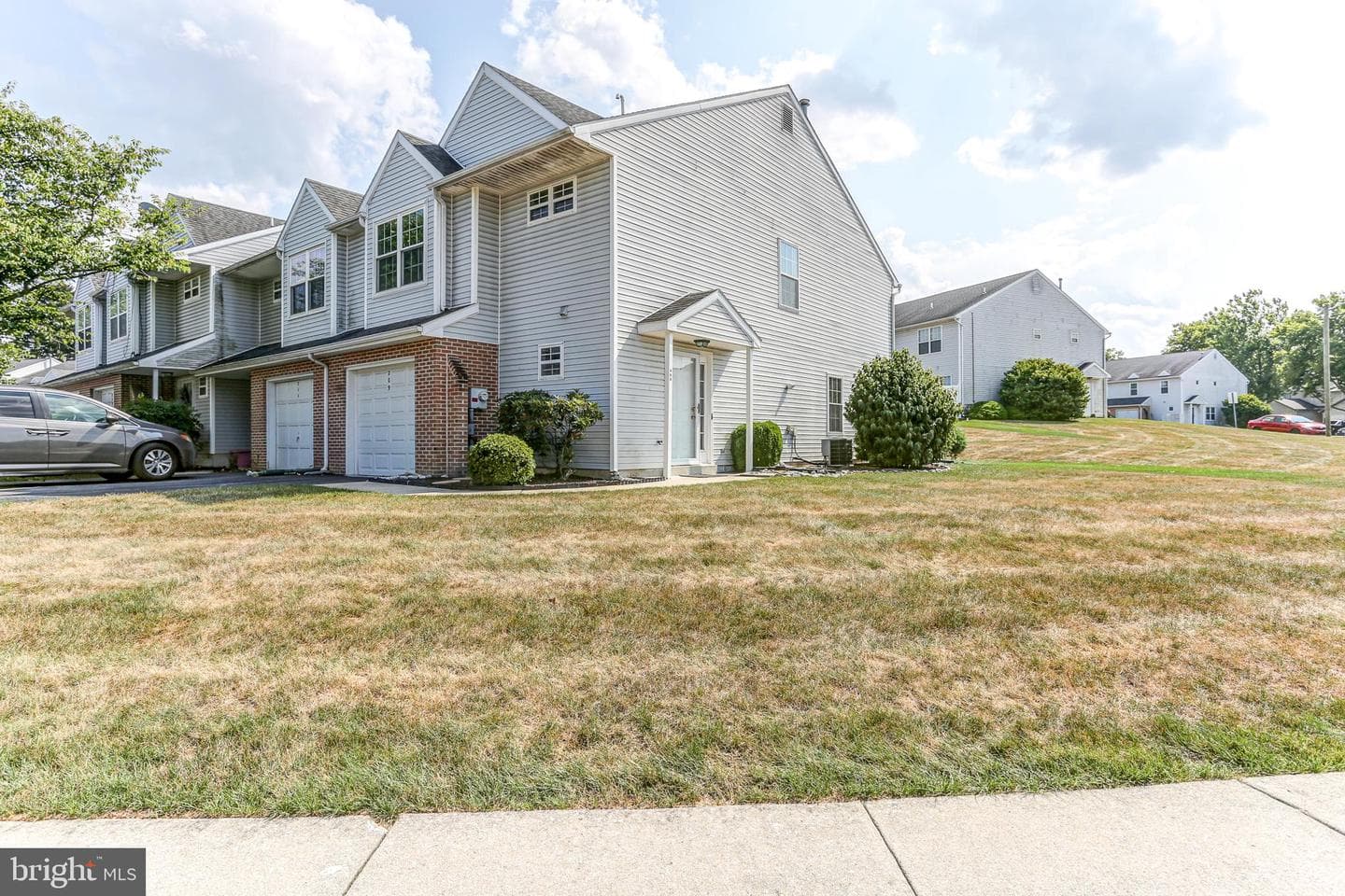 209 Fawn Ridge North photo 2