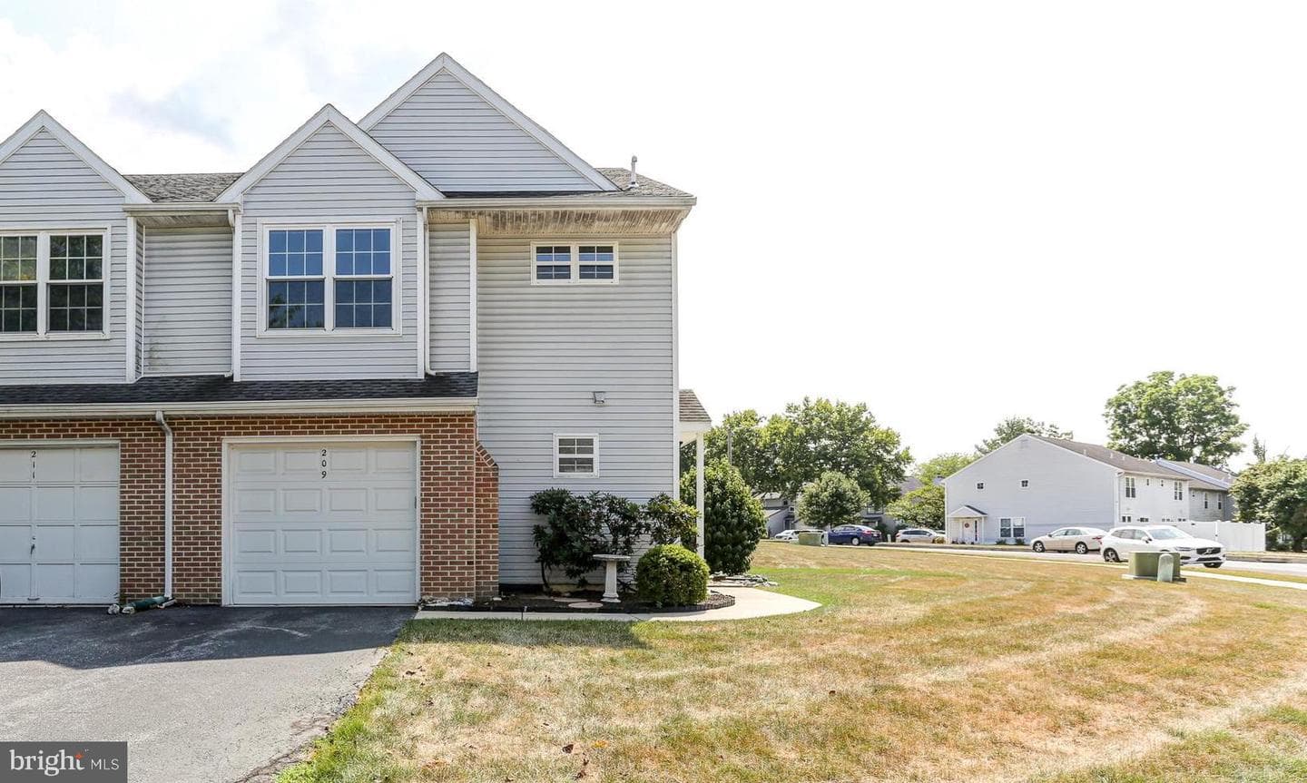 209 Fawn Ridge North photo 31