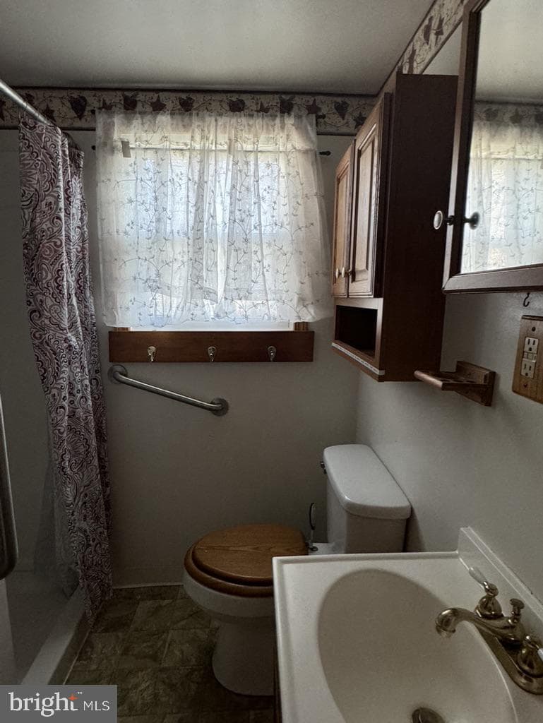 410 Elizabeth Street photo 12