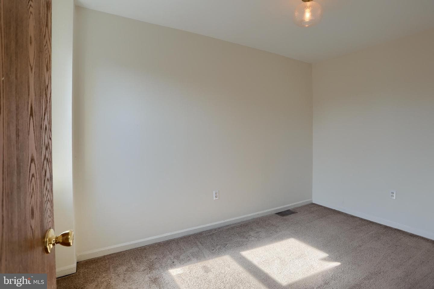 1818 Penn Street photo 20