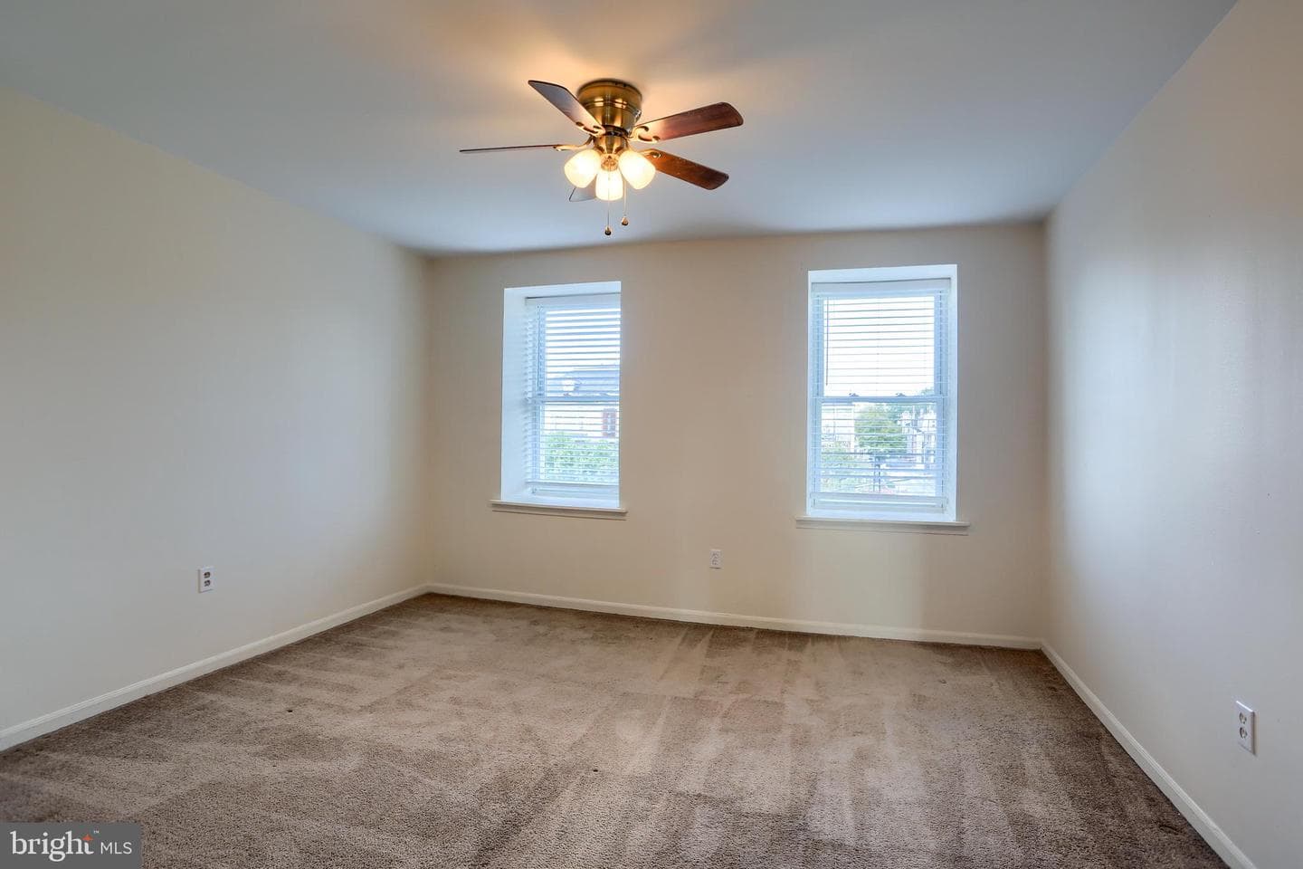 1818 Penn Street photo 24
