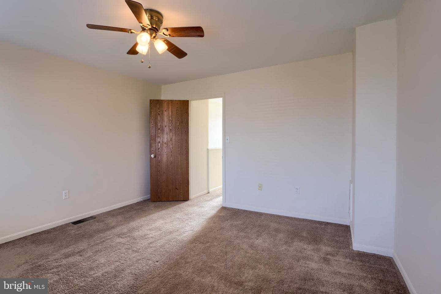 1818 Penn Street photo 25