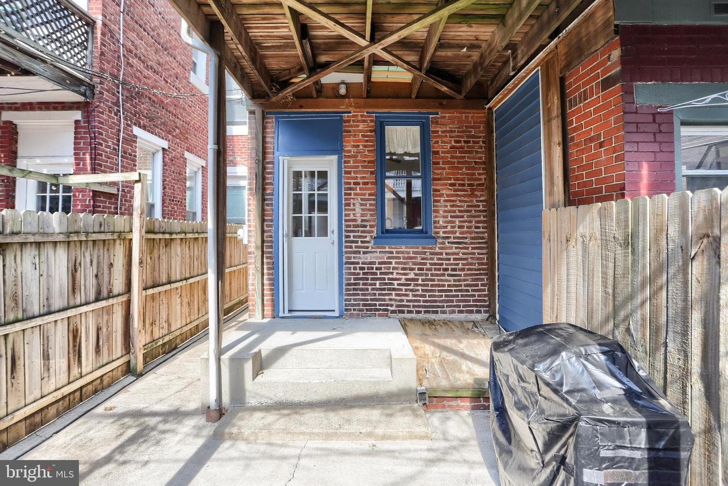 1818 Penn Street photo 28