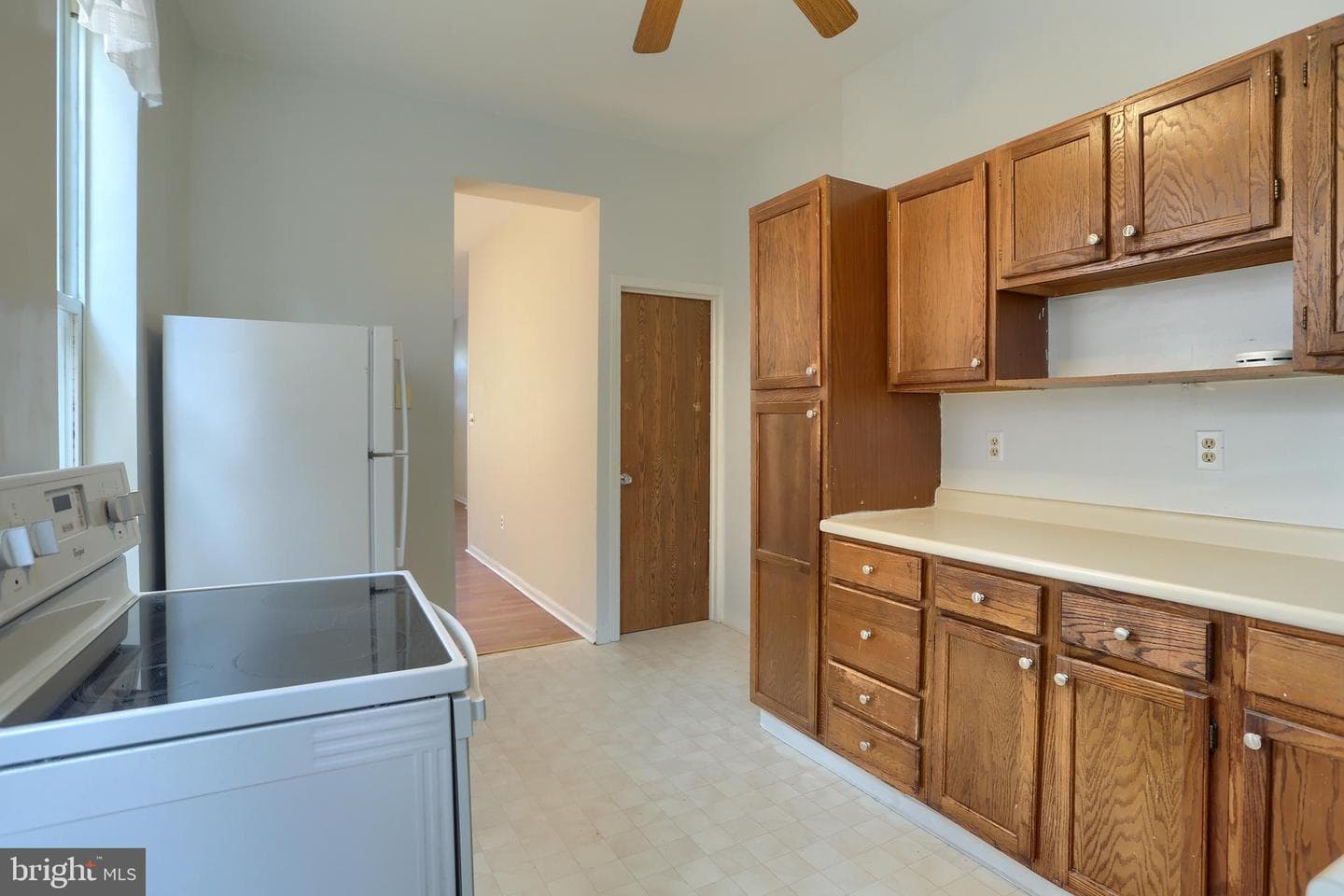 1818 Penn Street photo 9