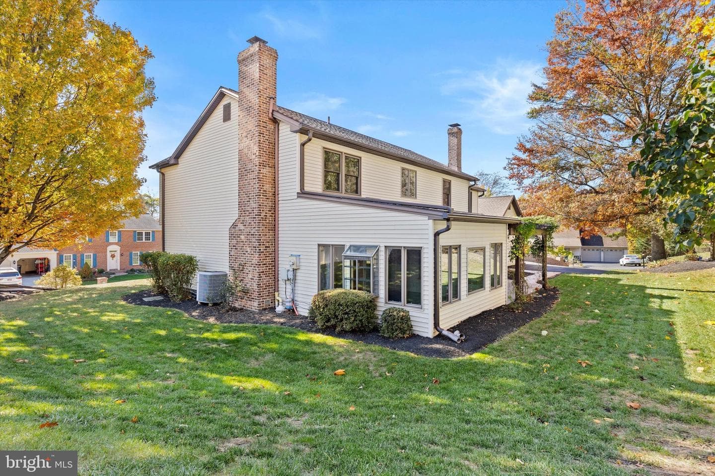 2405 Melbourne Drive photo 6