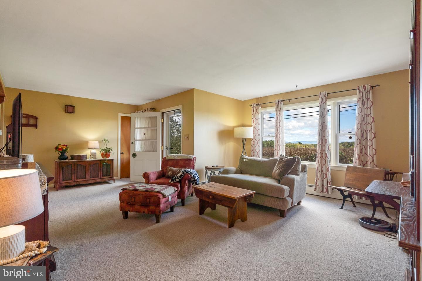 439 Laudermilch Road photo 13