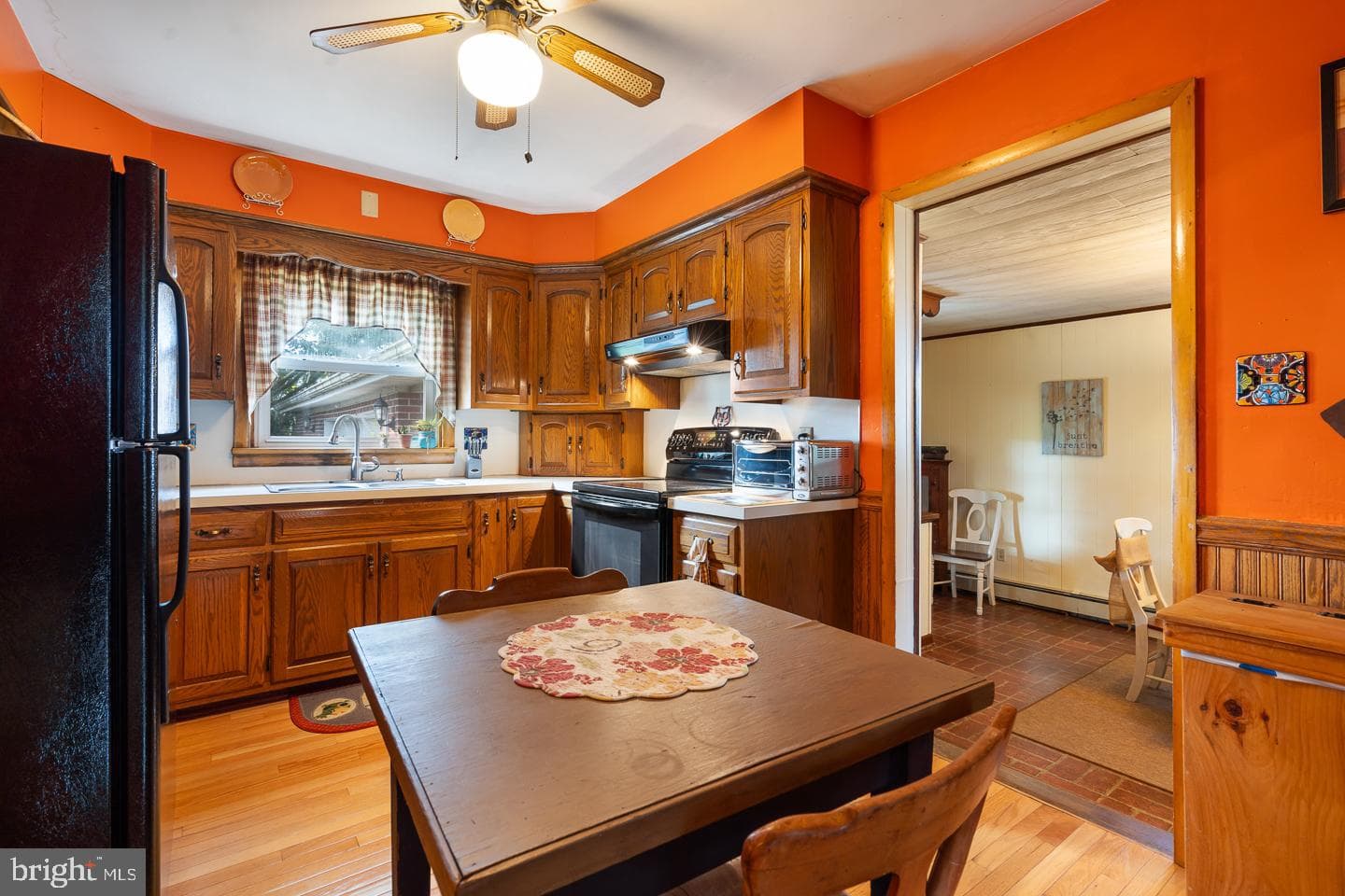 439 Laudermilch Road photo 6