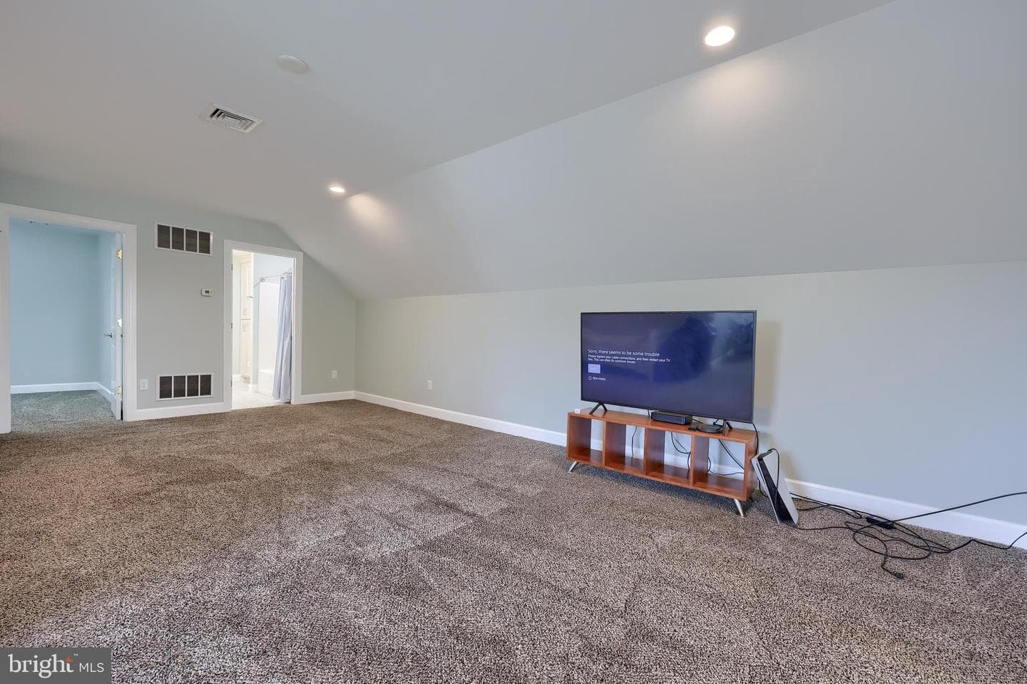 2470 Zell Court photo 35
