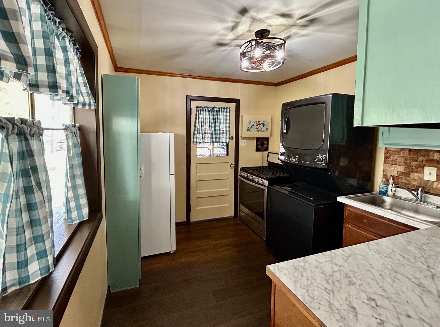 128 Juniper Street photo 7