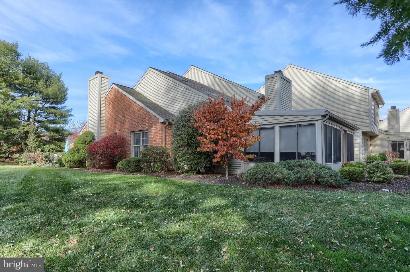 86 Cambridge Drive photo 41