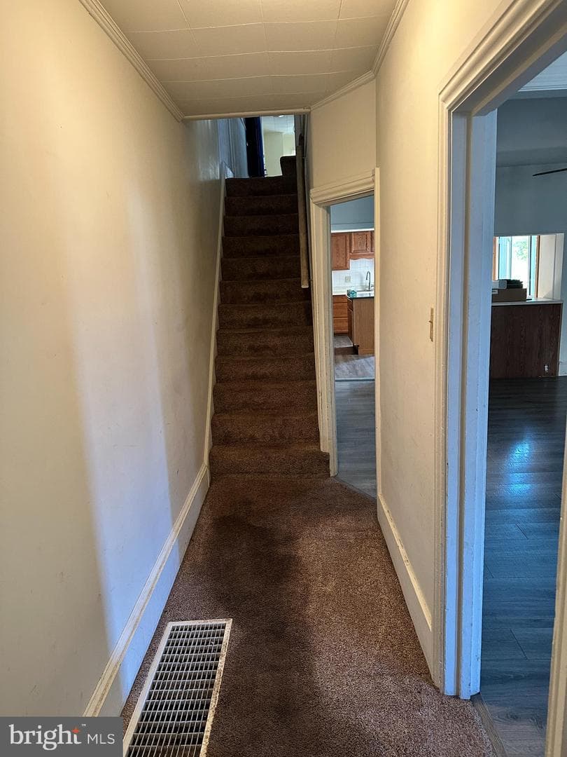 129 East Street photo 2
