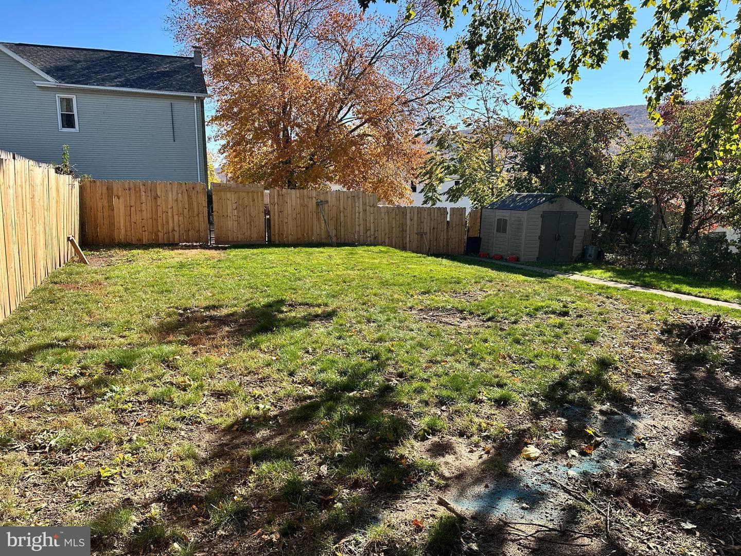 129 East Street photo 22