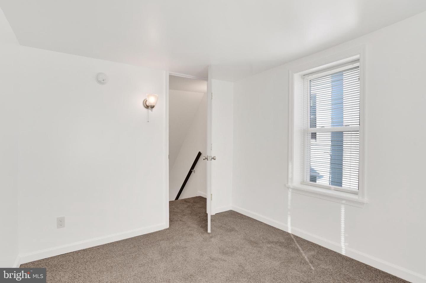 162 Penn Street photo 30
