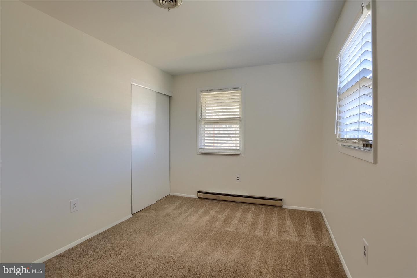 58 Valley Road photo 16