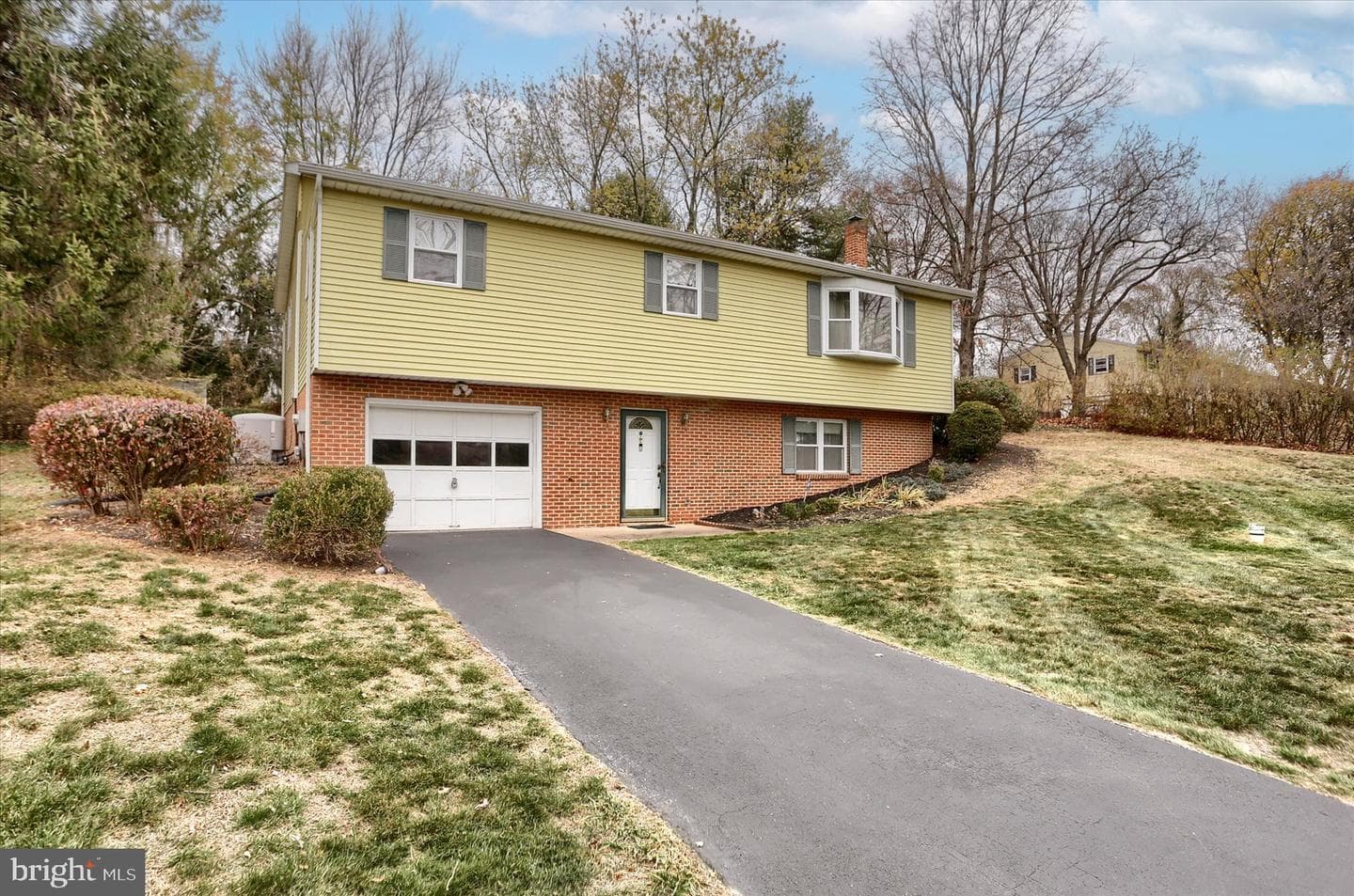 4 Ardmore Drive photo 11