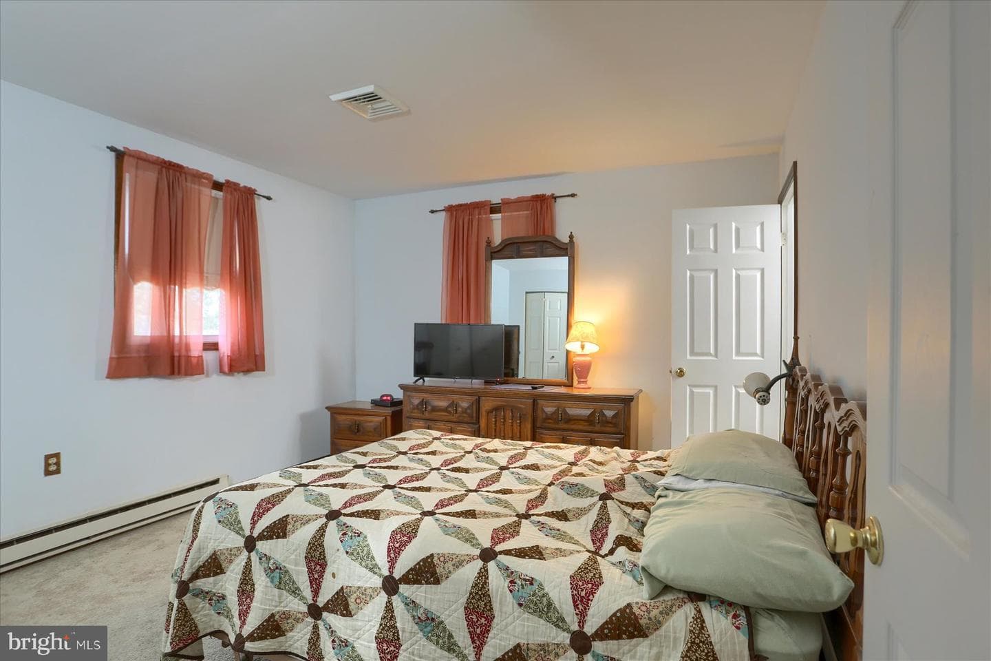 4 Ardmore Drive photo 19