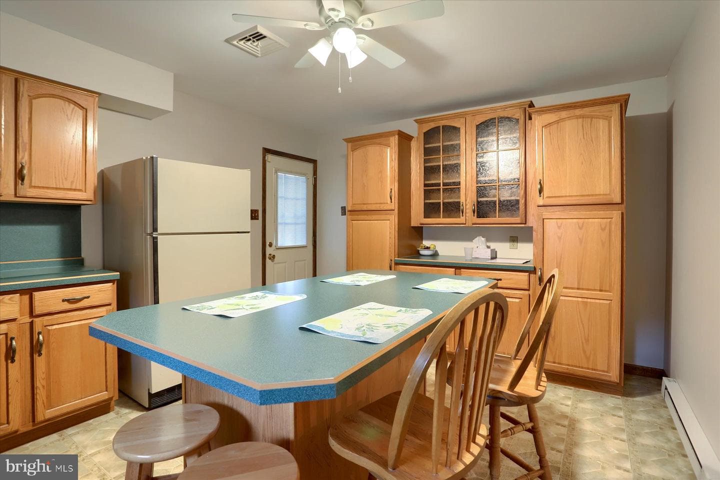4 Ardmore Drive photo 7