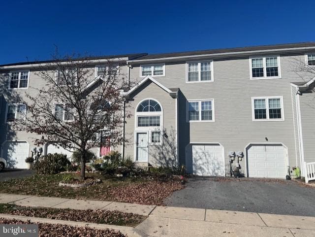 6239 Spring Knoll Drive