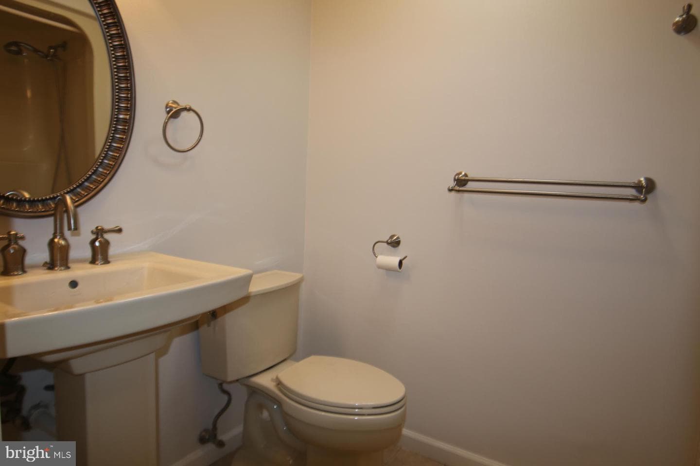 2139 Sycamore Drive photo 37