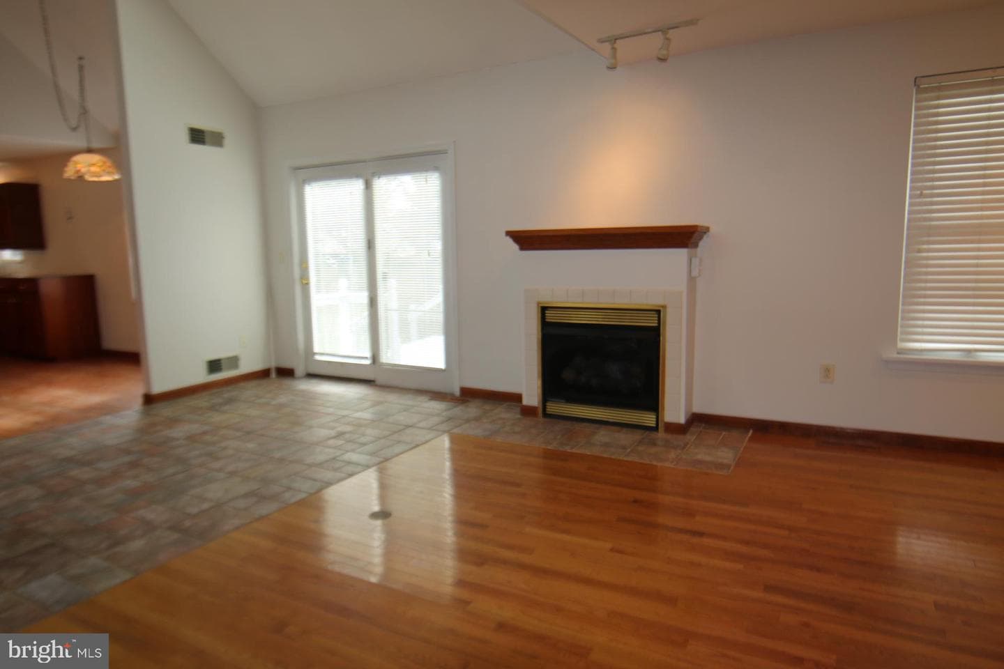 2139 Sycamore Drive photo 47