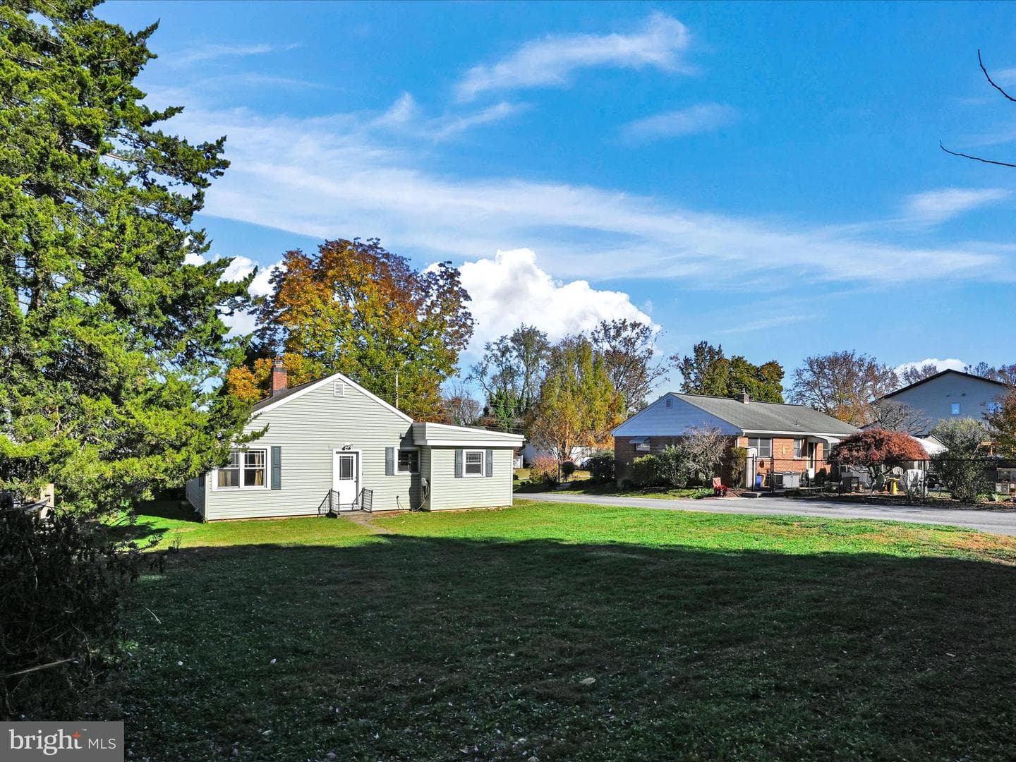 1246 E Derry Road photo 26