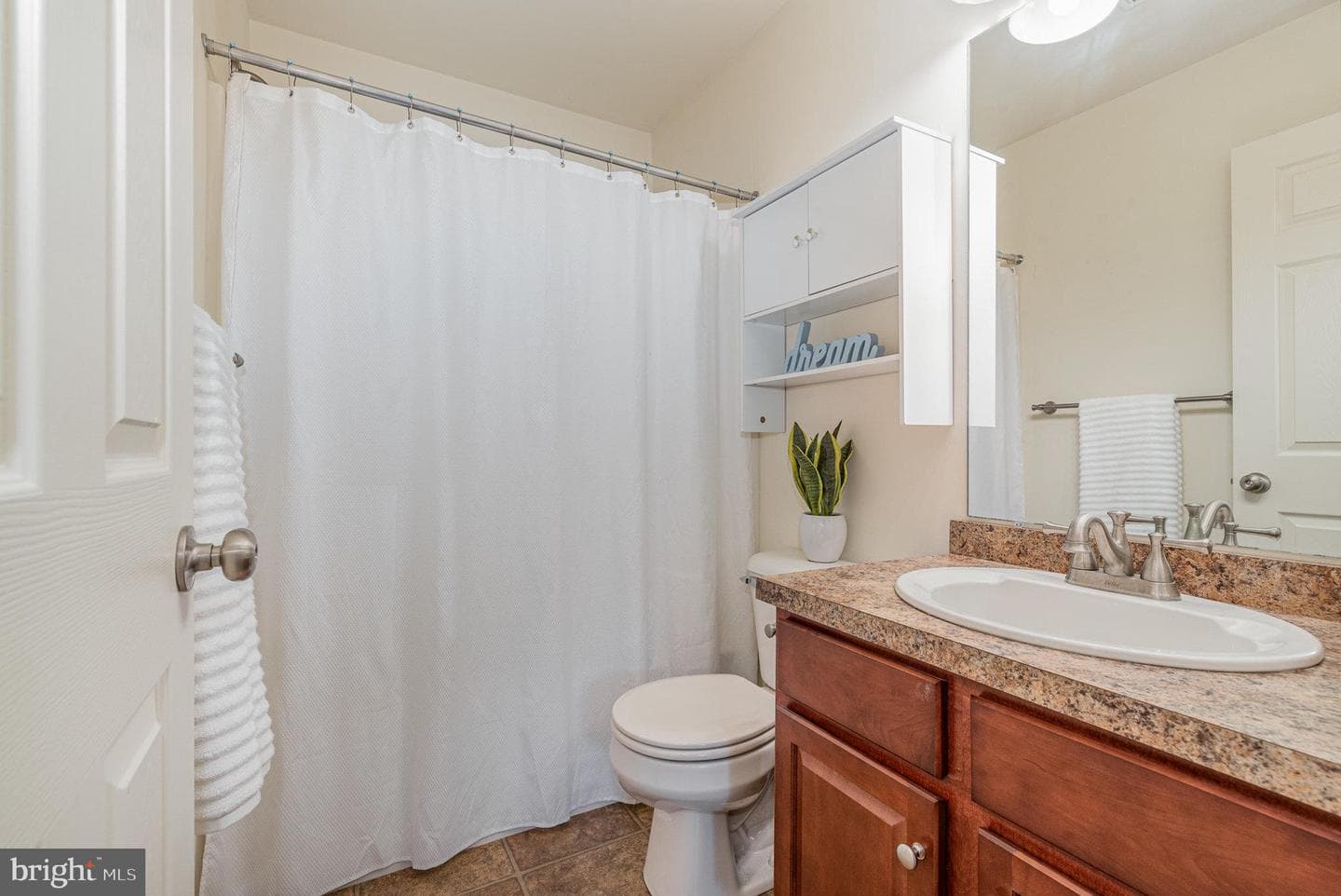 512 Woodthrush Court photo 19