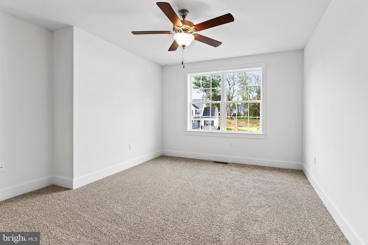 4487 Continental Drive photo 27