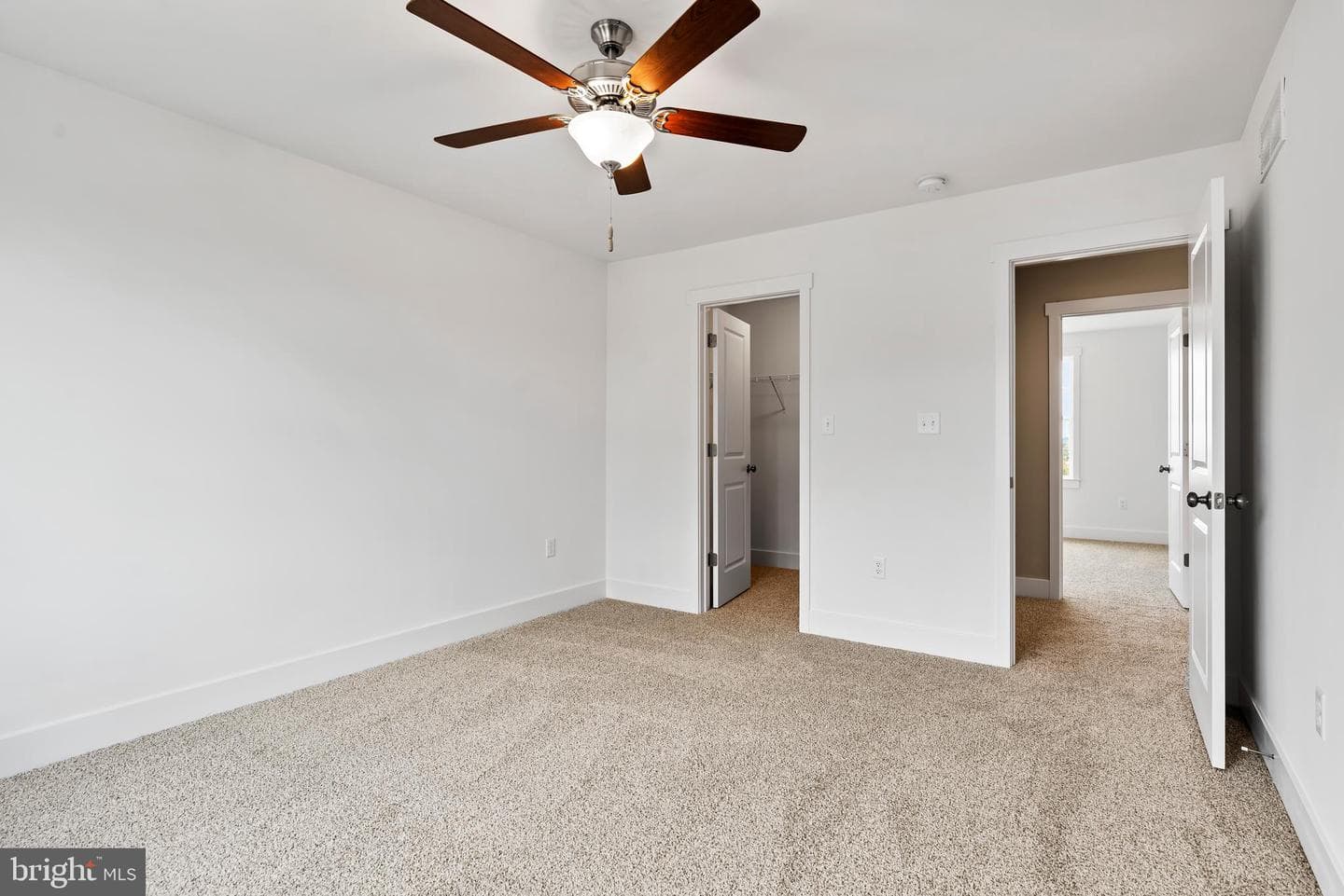 4487 Continental Drive photo 40