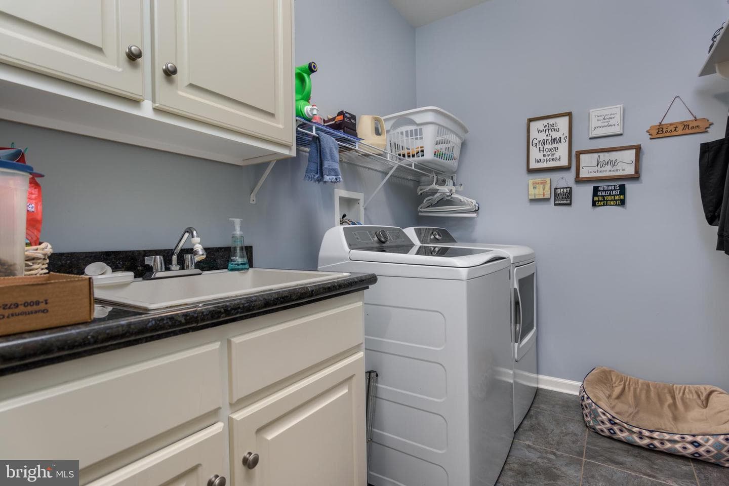 7604 Aynlee Way photo 16