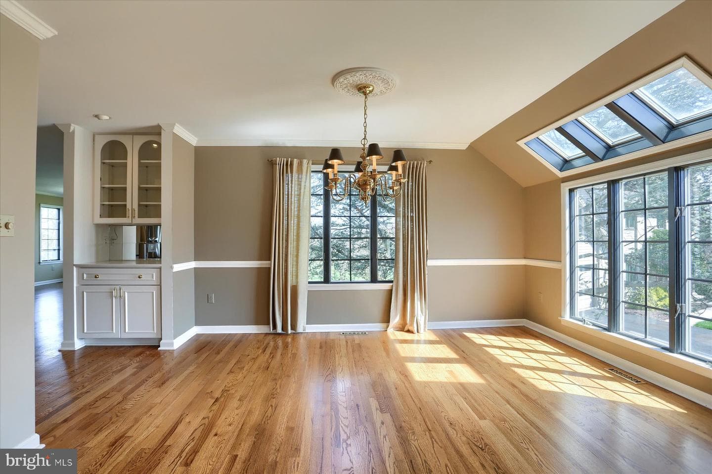 4430 Brighton Court photo 8