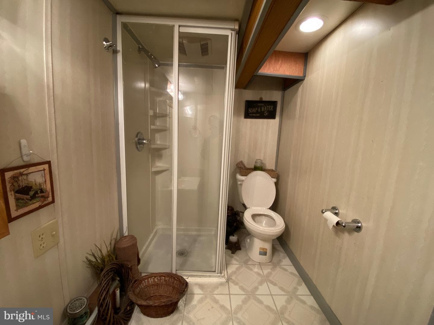 131 Brenda Drive photo 14