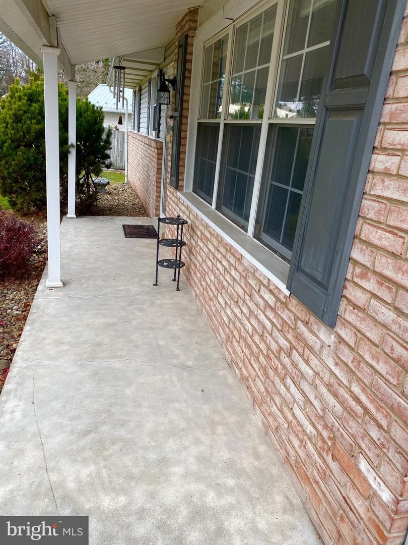 131 Brenda Drive photo 19