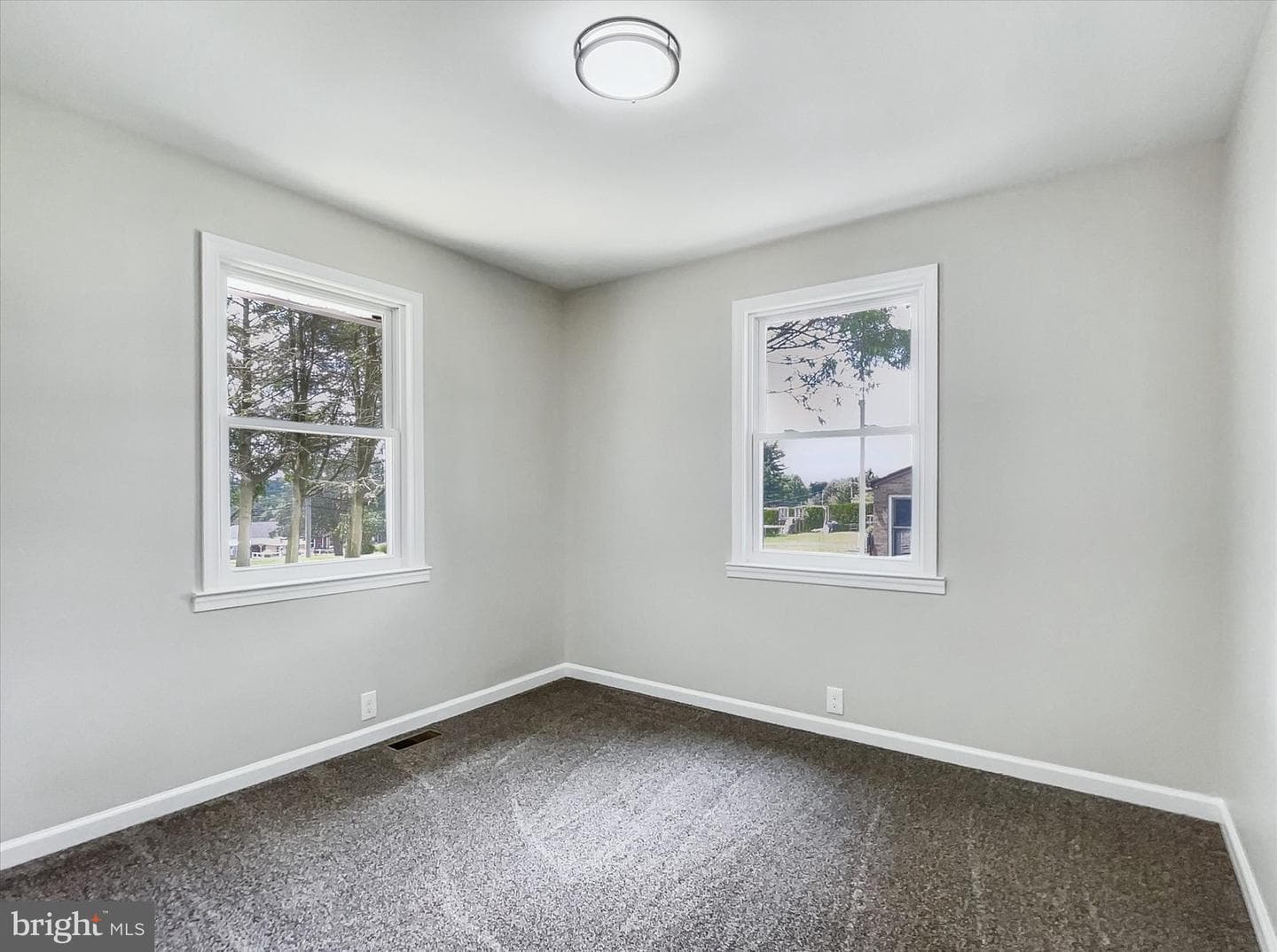 5915 Shope Place photo 16