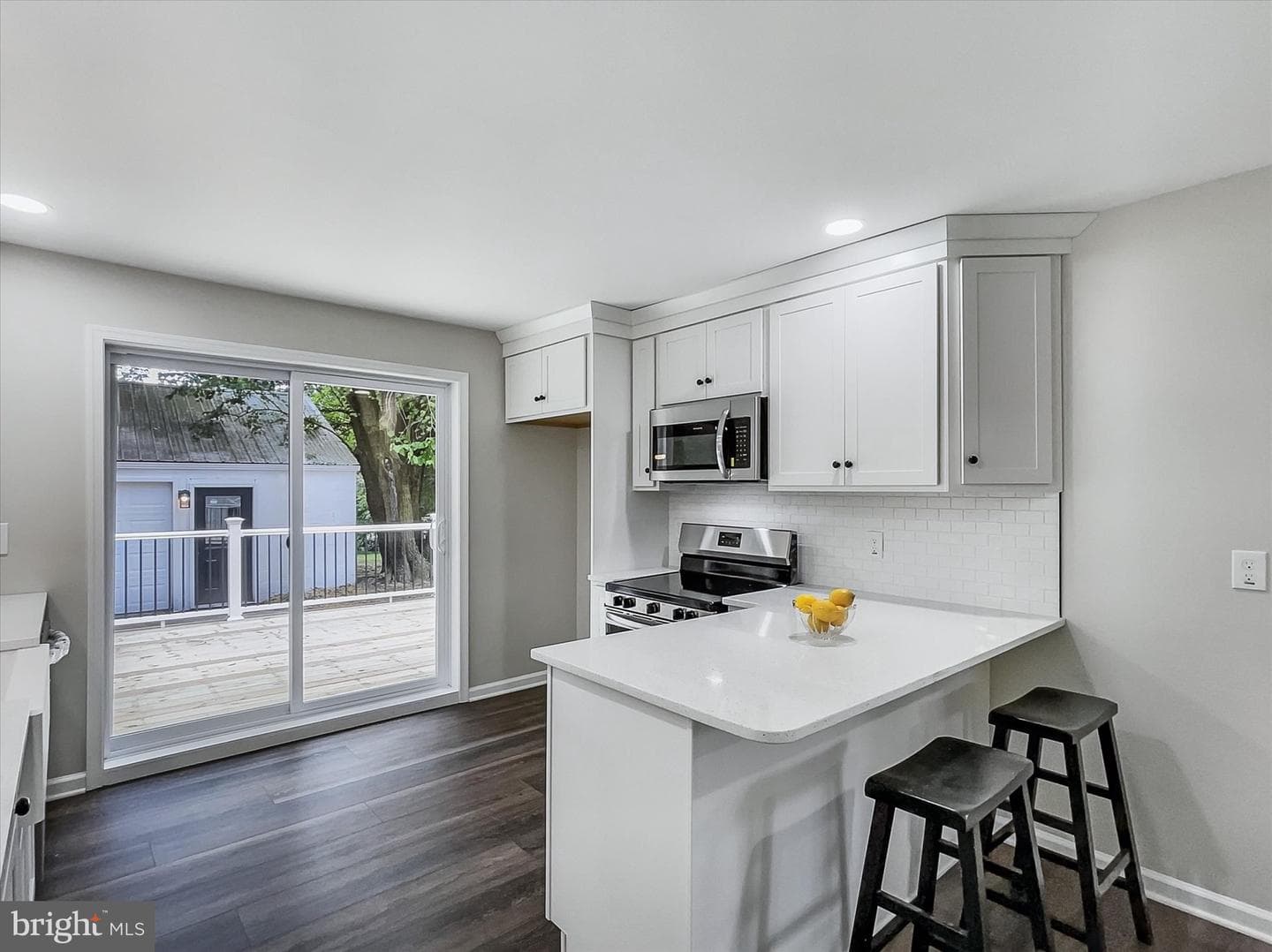 5915 Shope Place photo 8