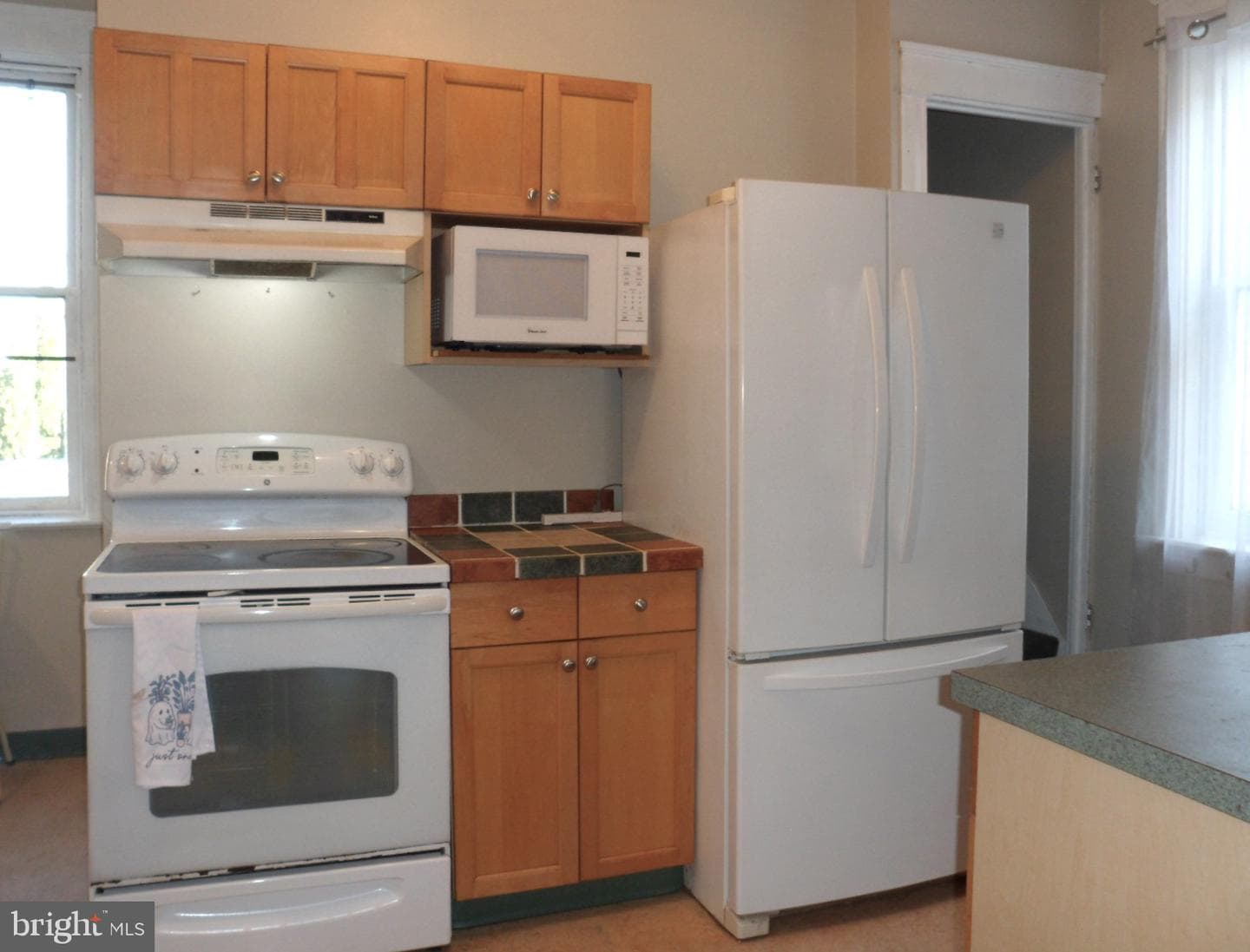 444 2nd Street photo 9