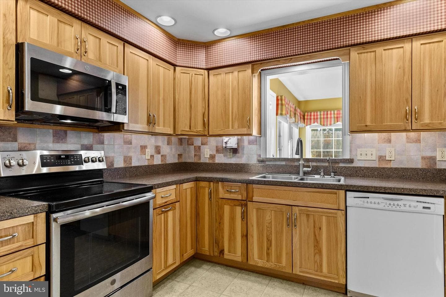 123 Circle Drive photo 13
