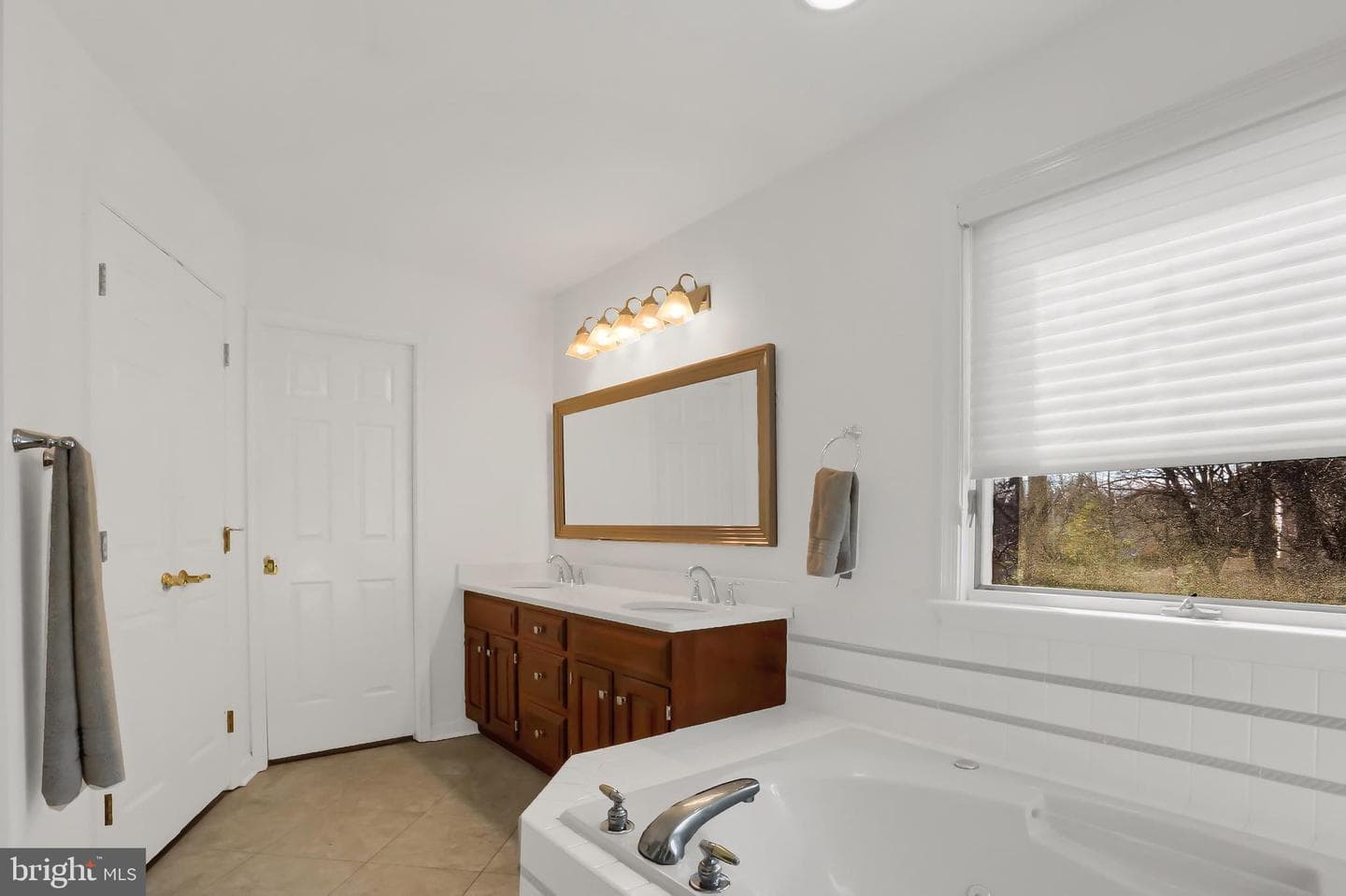 4439 Augusta Drive photo 59