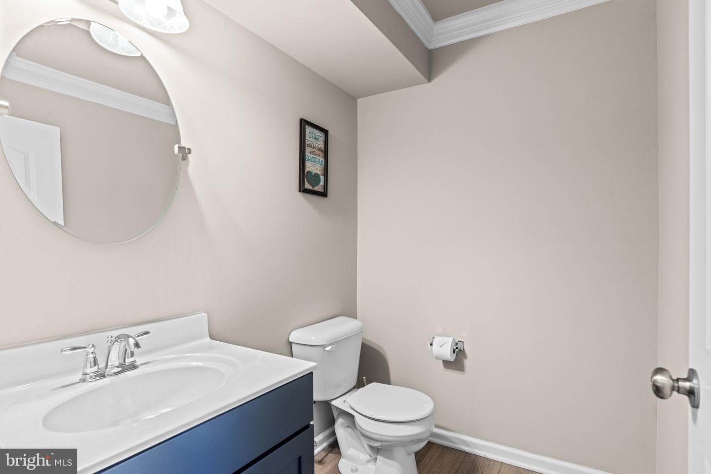 109 High Pointe Drive photo 16