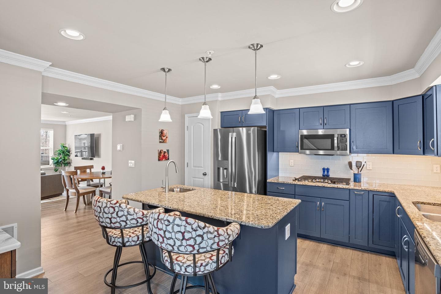 109 High Pointe Drive photo 6
