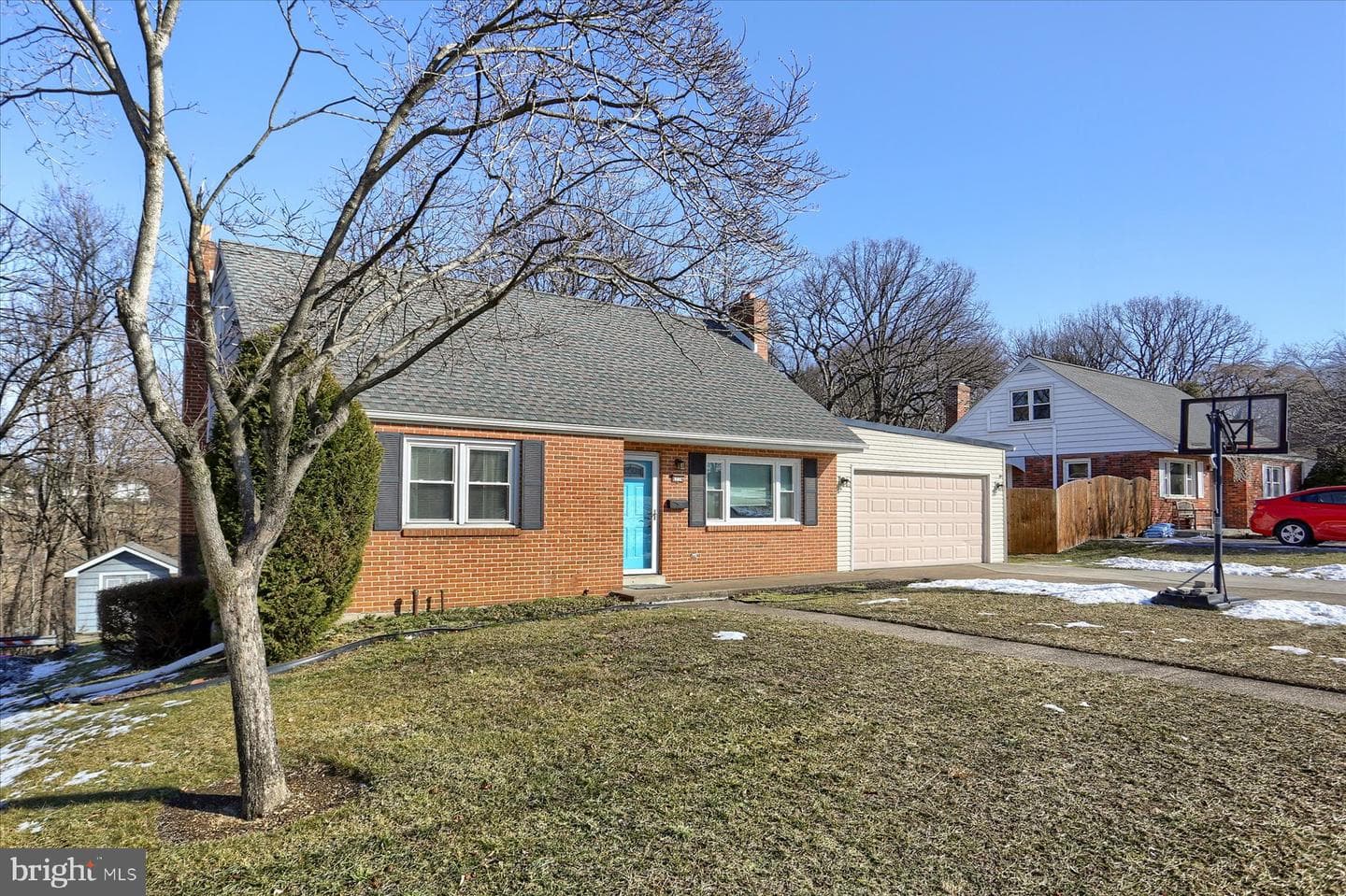 6774 Lehigh Avenue photo 3