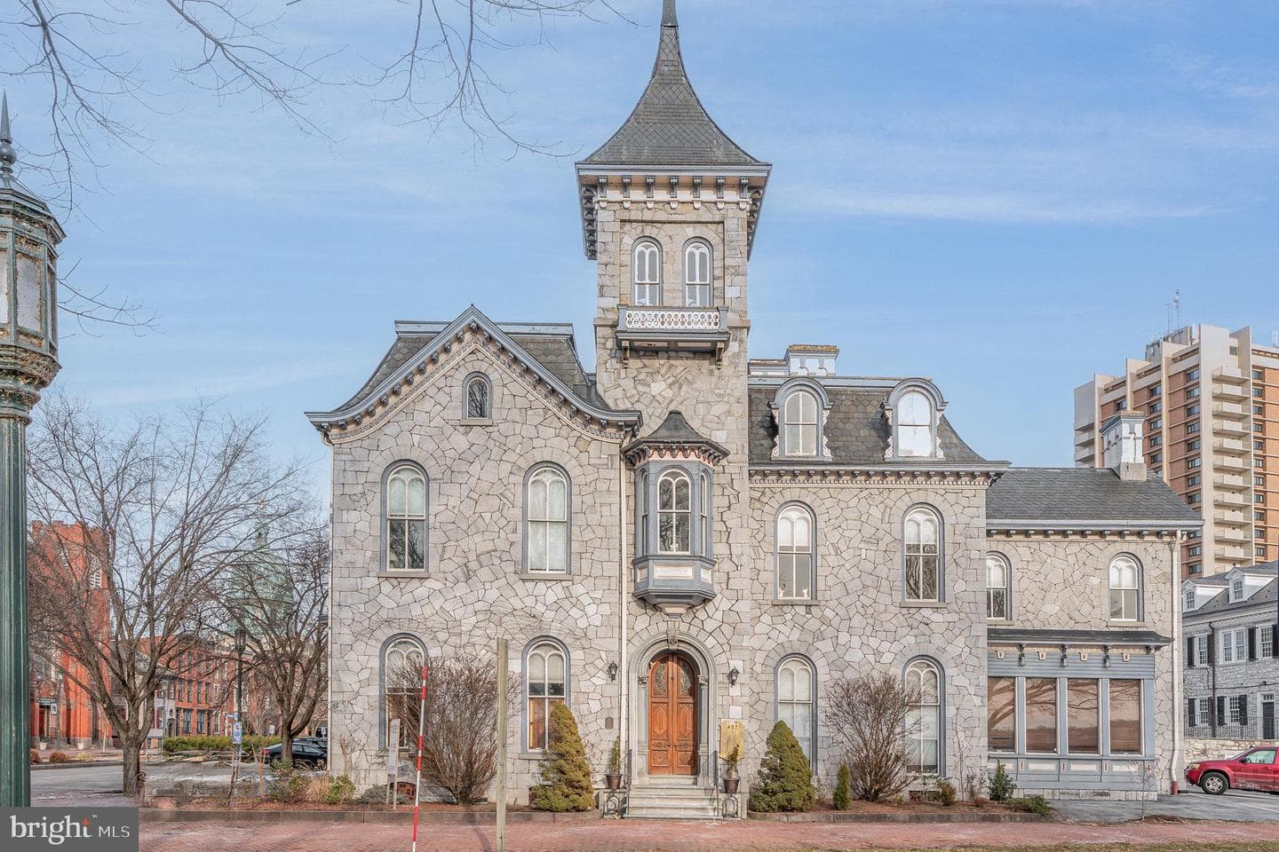 407 N Front Street, Harrisburg