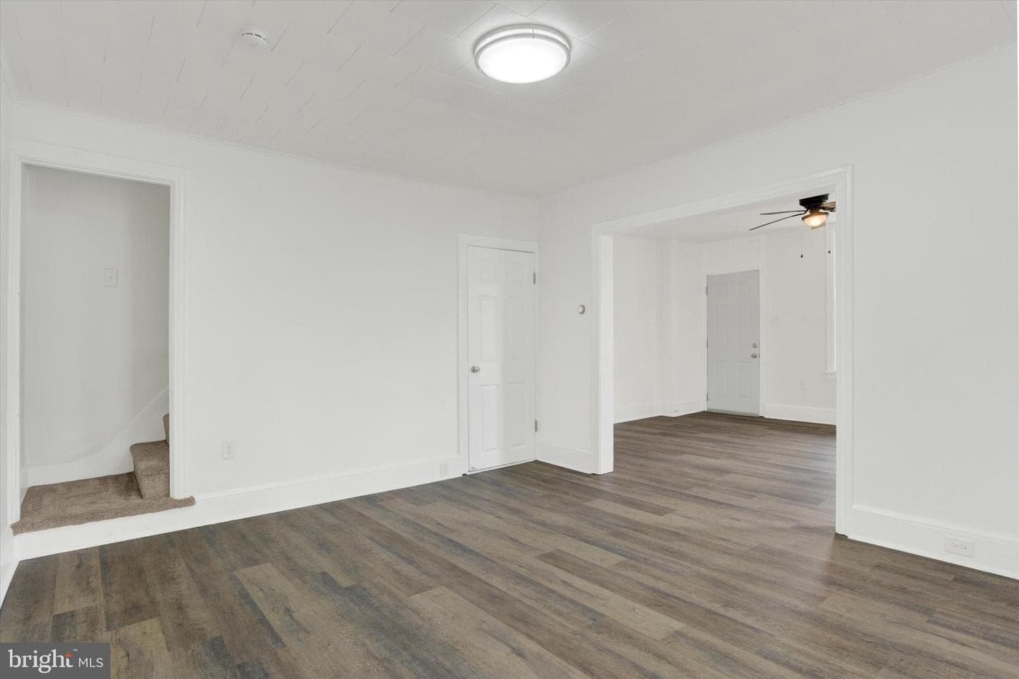 433 S 2nd Street photo 8