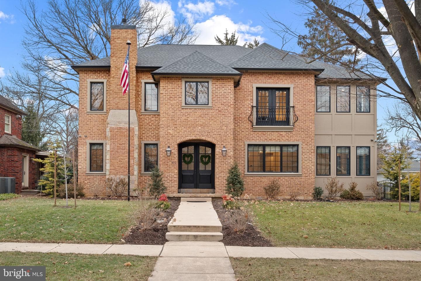 321 Elm Avenue