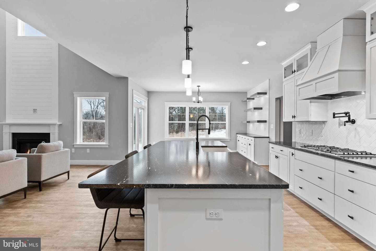 5330 Wilshire Road photo 14