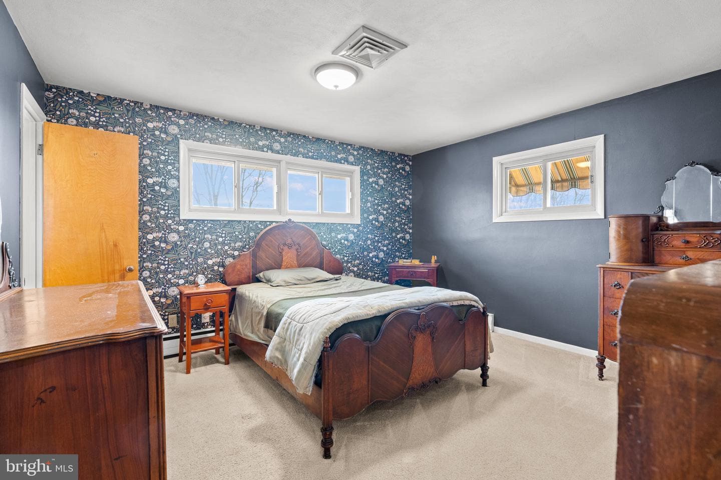 5343 Windsor Road photo 22