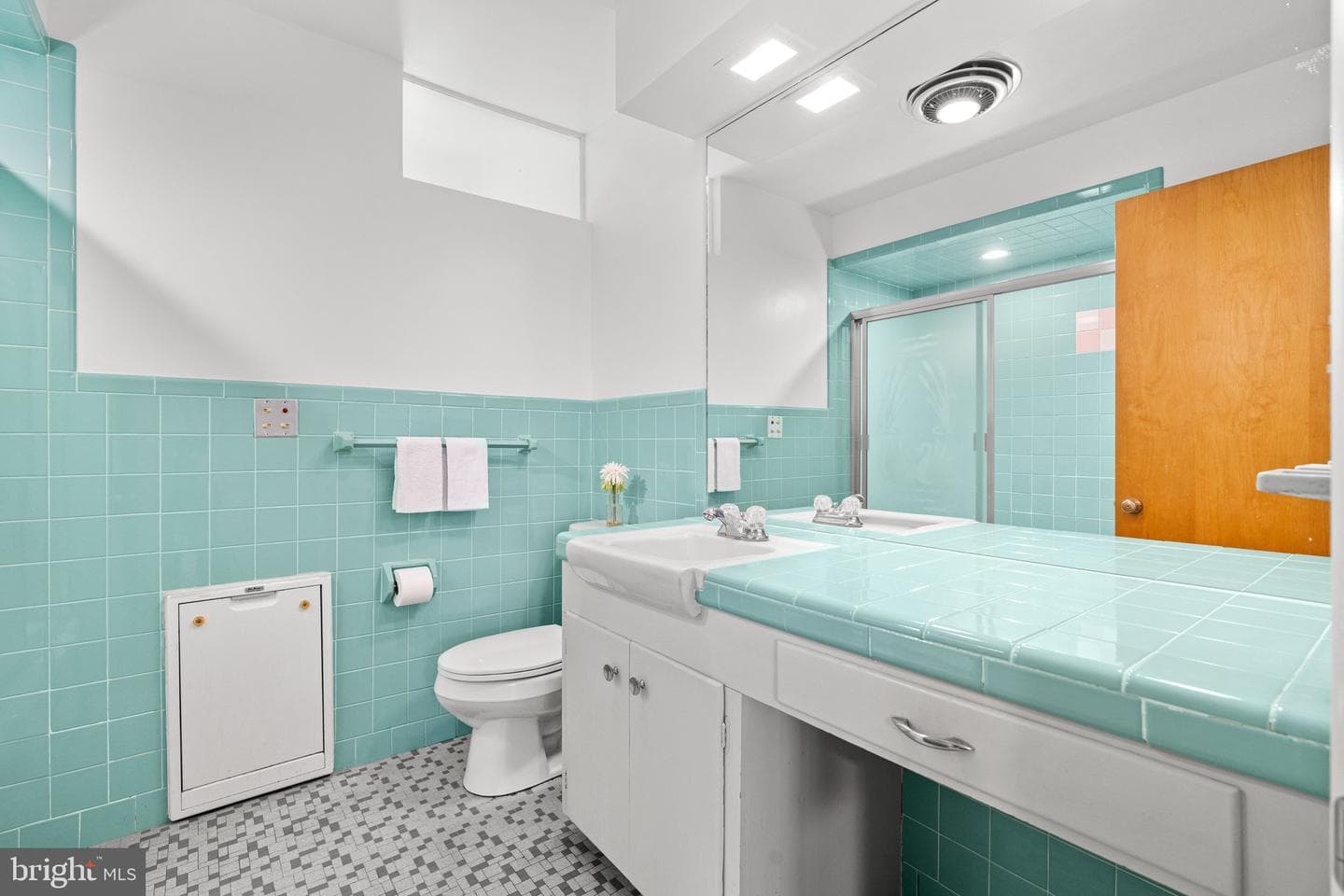 5343 Windsor Road photo 29