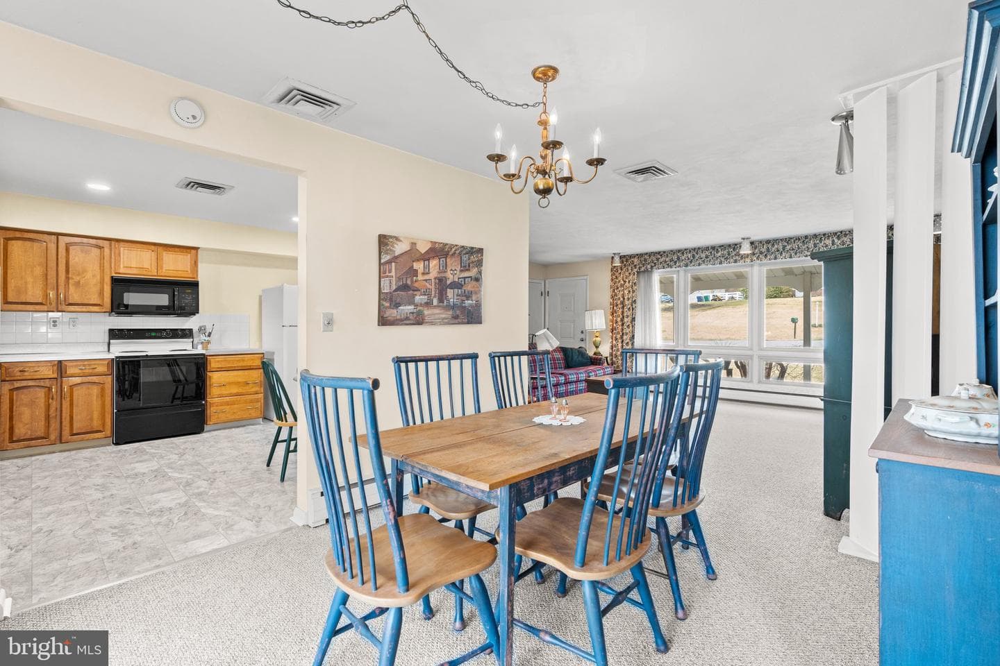 5343 Windsor Road photo 3